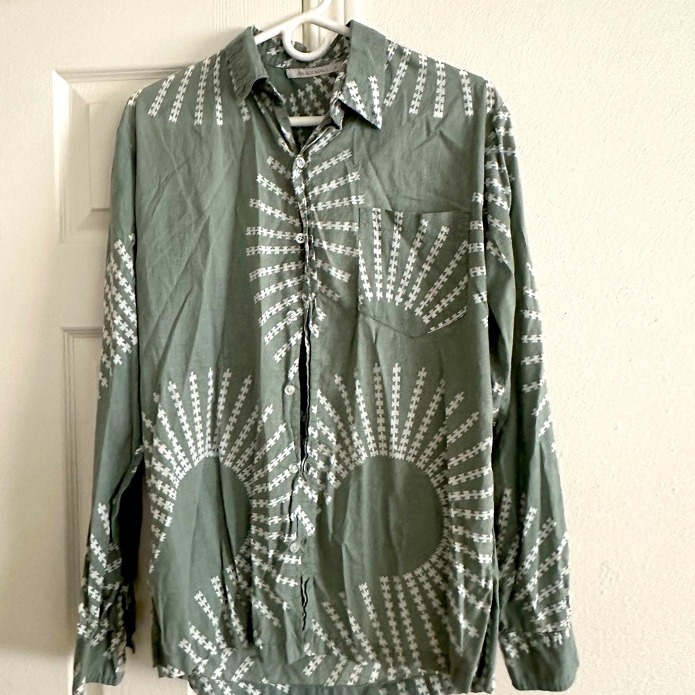 Manaola mens medium aloha long sleeve shirt